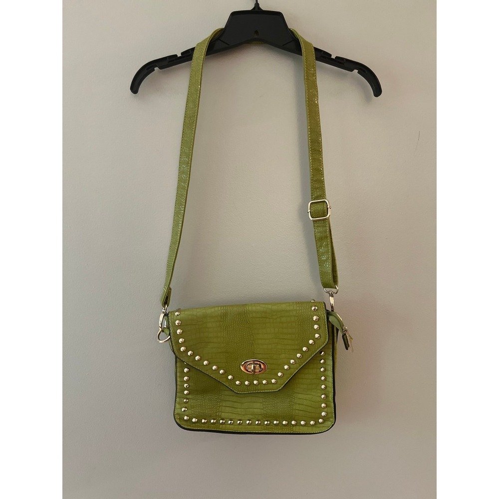 Charming Charlie Green Crocodile Crossbody Bag
